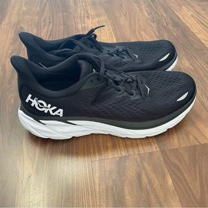Hoka Clifton 8